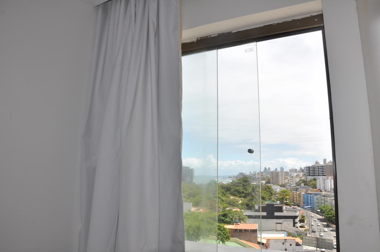 サルバドール3 Quartos Na Praia Do Buracao - Rio Vermelhoアパートメント エクステリア 写真